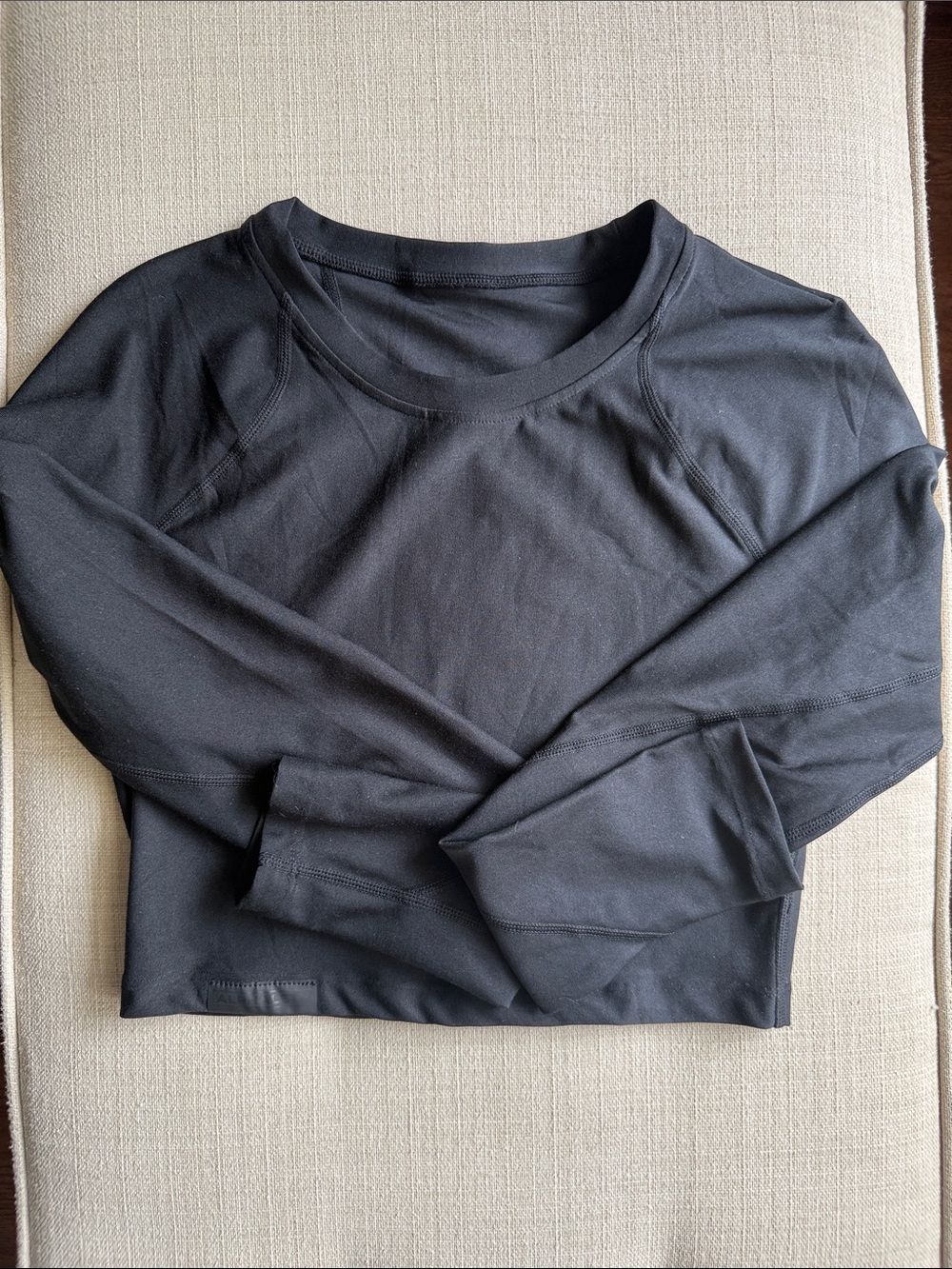 NWT Alphalete Black Long-Sleeve Crop